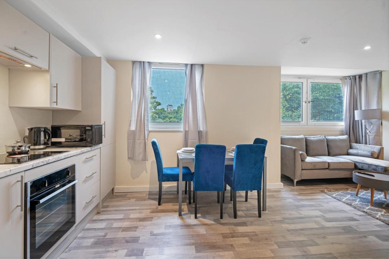 Suites By Rehoboth - Overcomers- Deptford London Luaran gambar