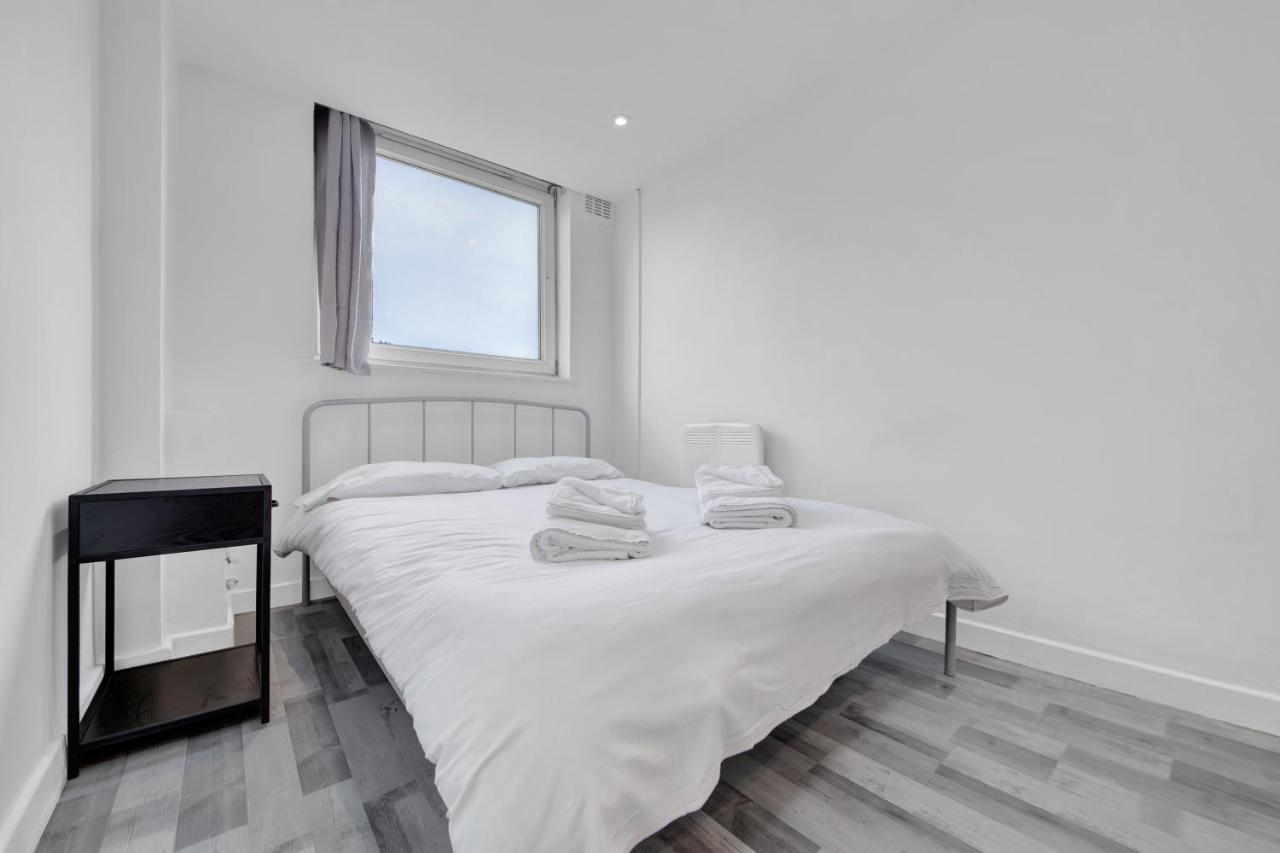 Suites By Rehoboth - Overcomers- Deptford London Luaran gambar